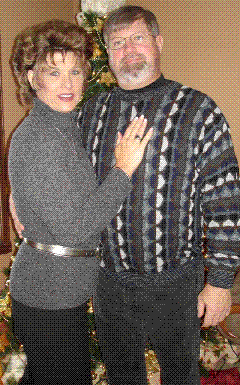 LesCindyDec08-GIF.gif Cindy & Les - Christmas 2008 picture by robylue