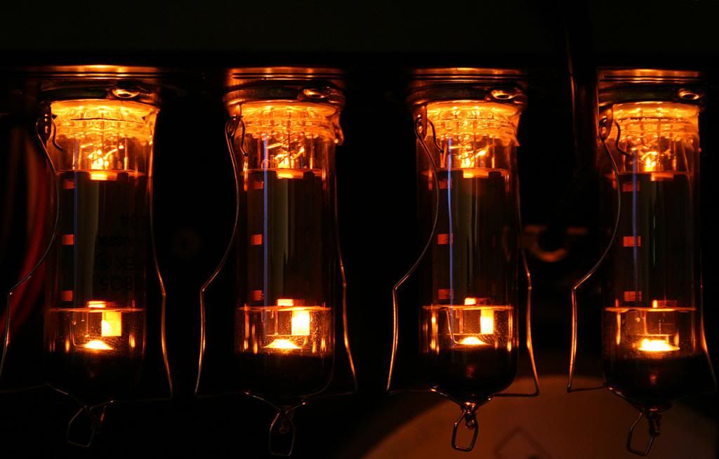 VacuumTubes_zpsbd9505e3.jpg