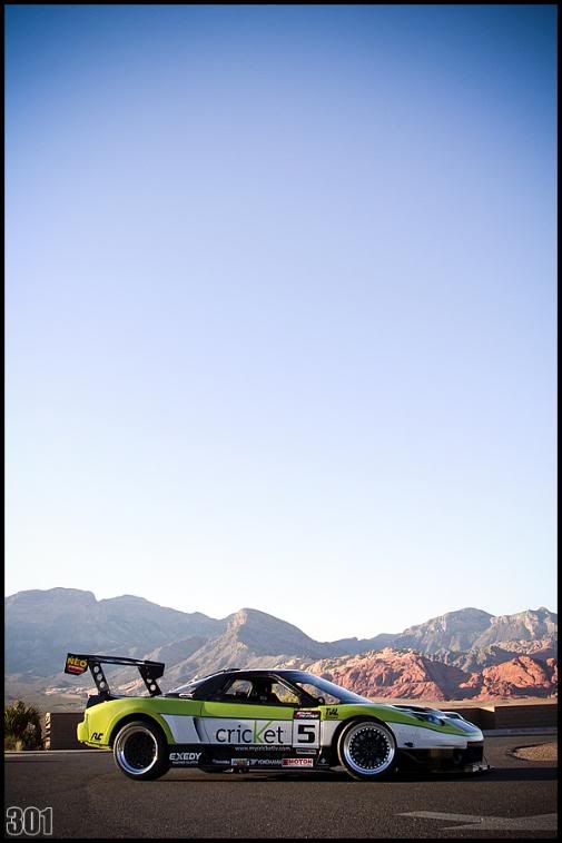 IMAGE: http://i45.photobucket.com/albums/f59/vegasboy301/Factor%20X%20NSX/nsx10.jpg