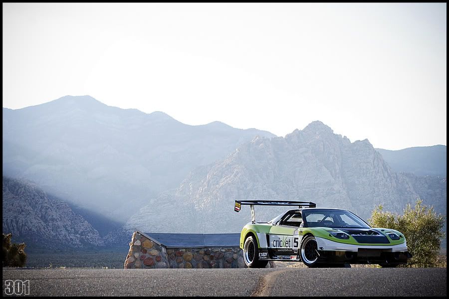 IMAGE: http://i45.photobucket.com/albums/f59/vegasboy301/Factor%20X%20NSX/nsx9.jpg