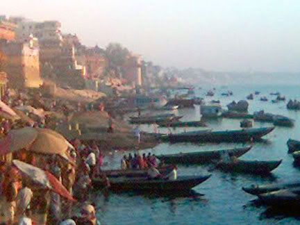 http://i45.photobucket.com/albums/f67/GITadmin/varanasi/GHATS2.jpg