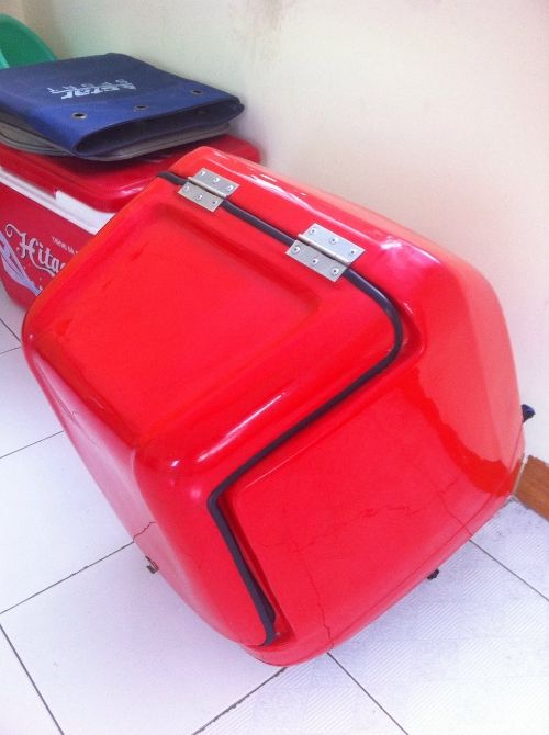 Bán thùng chở hàng composite 99.9%, máy chiên 98% - 1