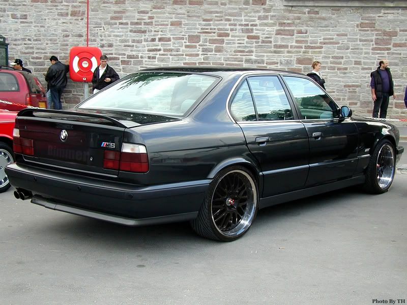 BMWM5modd3.jpg