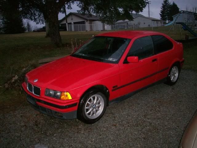 http://i45.photobucket.com/albums/f80/yelo69/95BMW.jpg