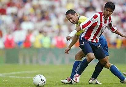 historia de los clasicos de futb