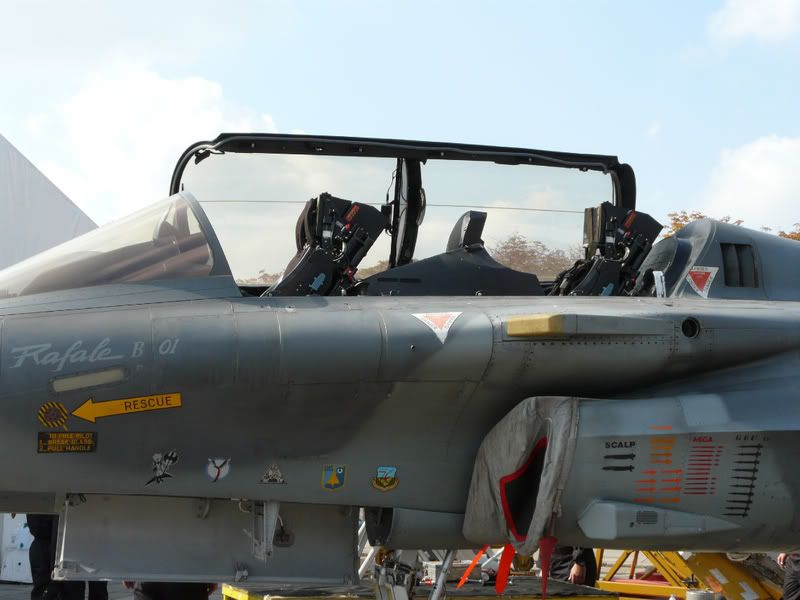 Rafale cockpit