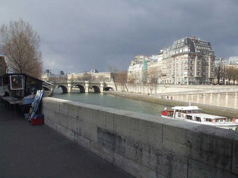 Les bouquinistes