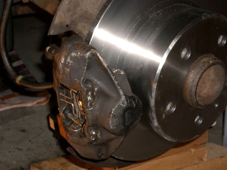 Pictures of a Christmas Day Brake Job MercedesBenz Forum