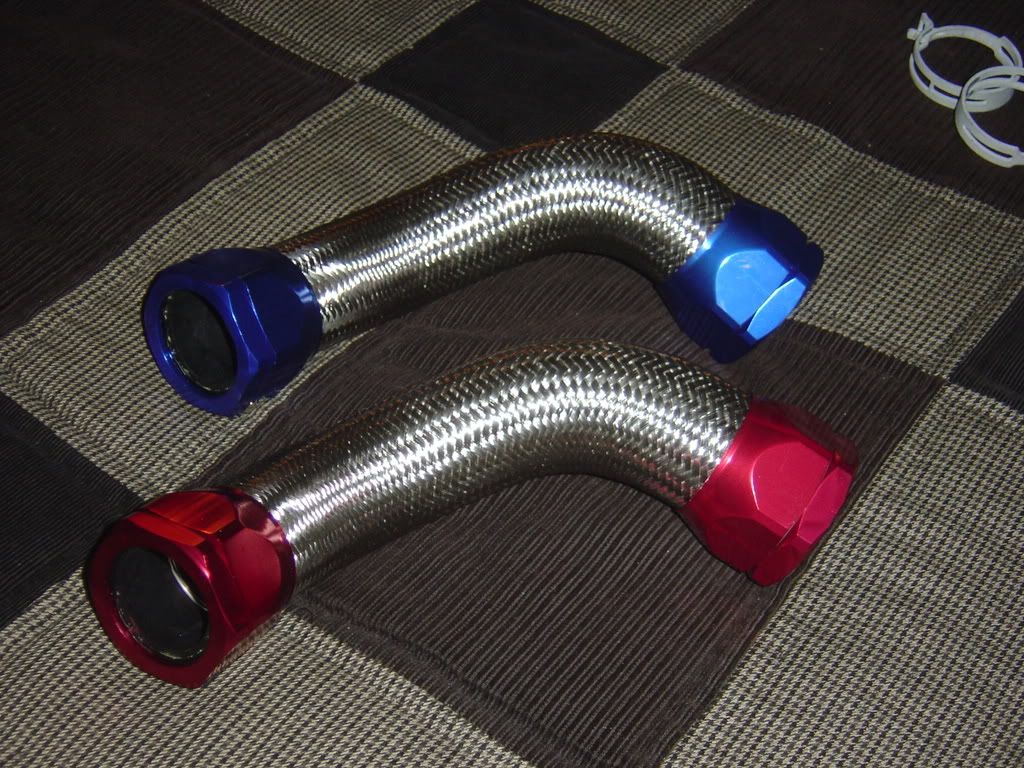 Sweeeeeeeeet custom braided upper radiator hoses!!!!