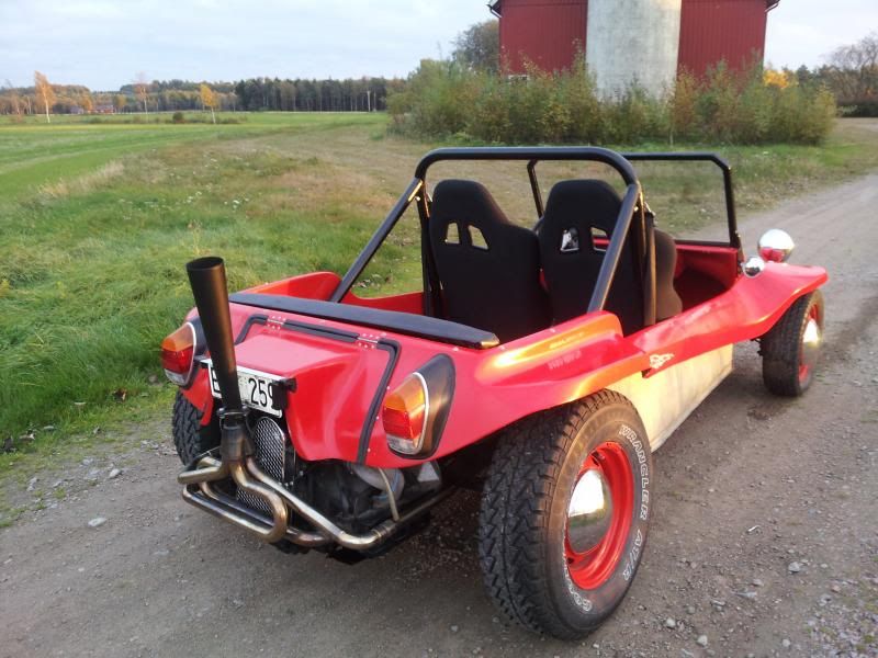 http://i45.photobucket.com/albums/f87/Szente/Red%20Buggy/20131006_180244_zps35cec378.jpg