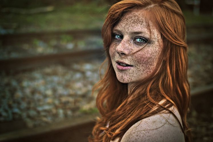 2015-01-redhead-girl-freckles_zpsqpdkvu8