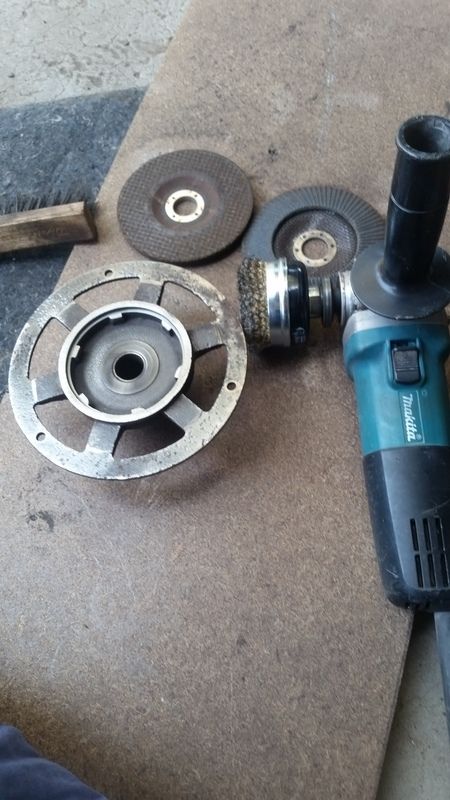 [Linked Image from i45.photobucket.com]