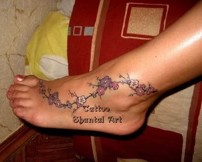 tattoos on foot for girls. GirlsFootTattooDesigns.jpg