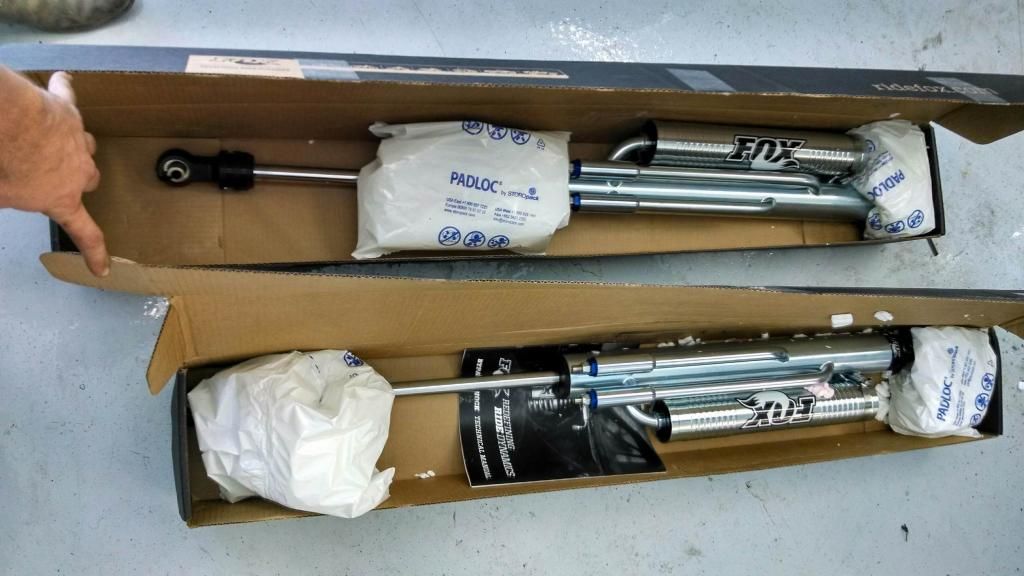 Fox 16" stroke 2.5" triple bypasses and bumpstops Pirate 4x4