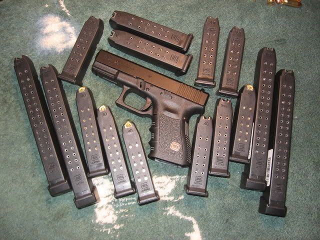 Glock23003.jpg