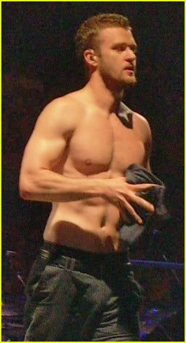 justin timberlake shirtless friends. JUSTIN TIMBERLAKE SHIRTLESS