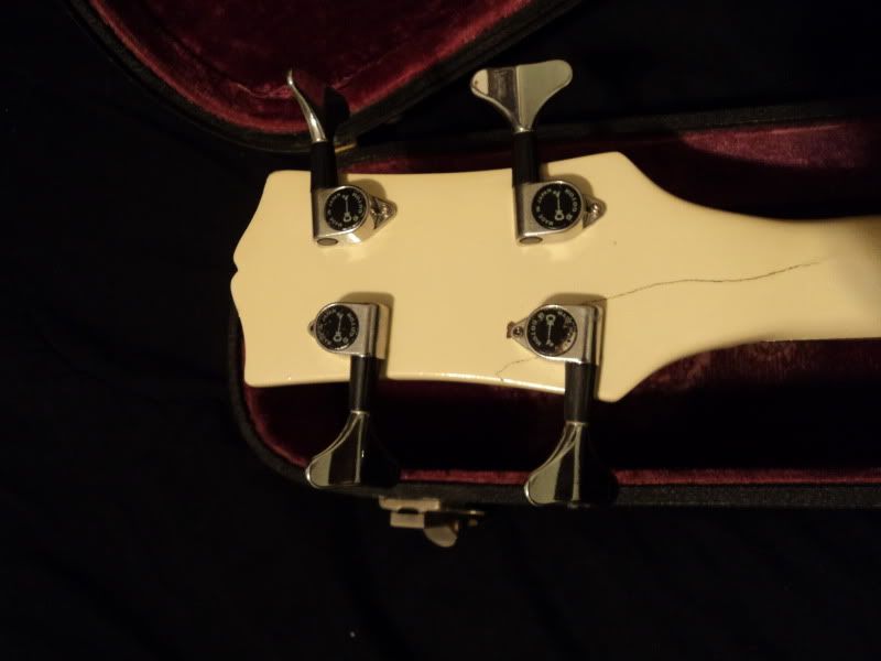 backofheadstock.jpg?t=1311294421