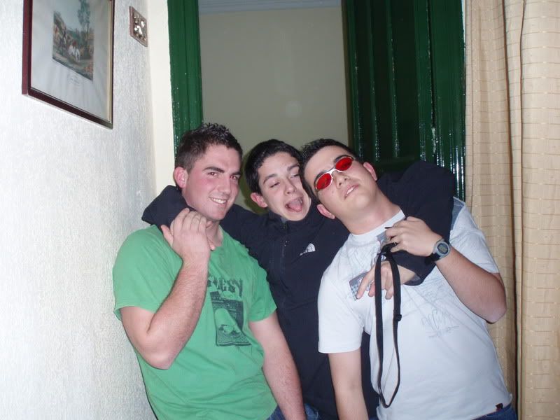 los3.jpg