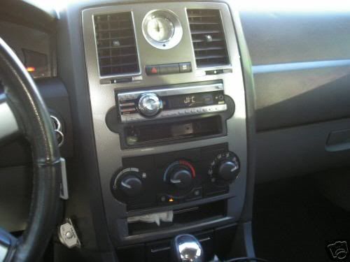 Chrysler 300 car stereos #5