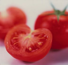 Tomatoes photo: natural acne treatment for sensitive skin