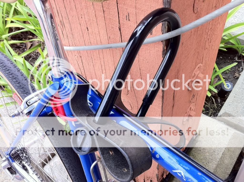 DIY U-lock holder. Recycled belt content - Bike Forums