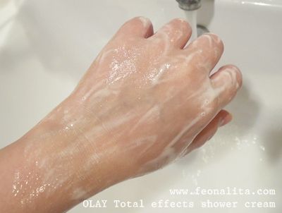 feonalita Olay shower cream